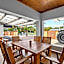Fisherman's 6-Bedroom Family Home