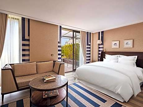 Friends Suite with Two Bedrooms