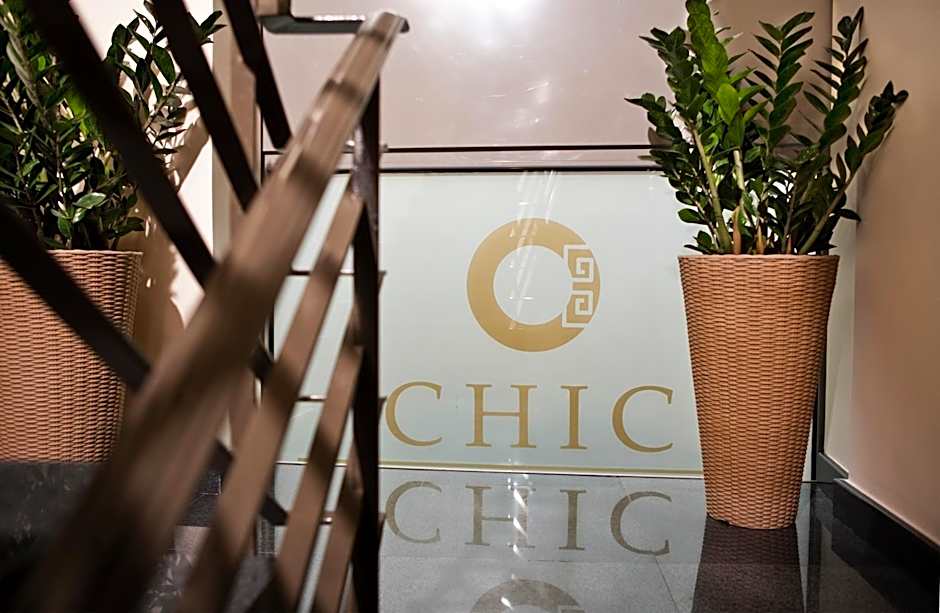 Chic Hotel
