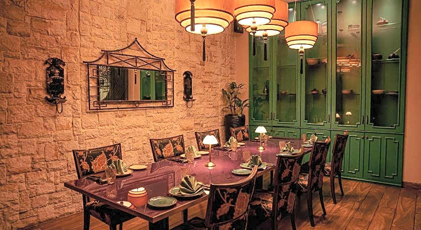 Sheraton Grand Pune Bund Garden Hotel