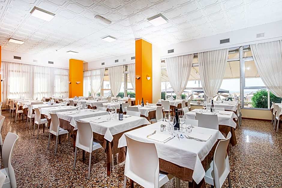 Hotel Astor