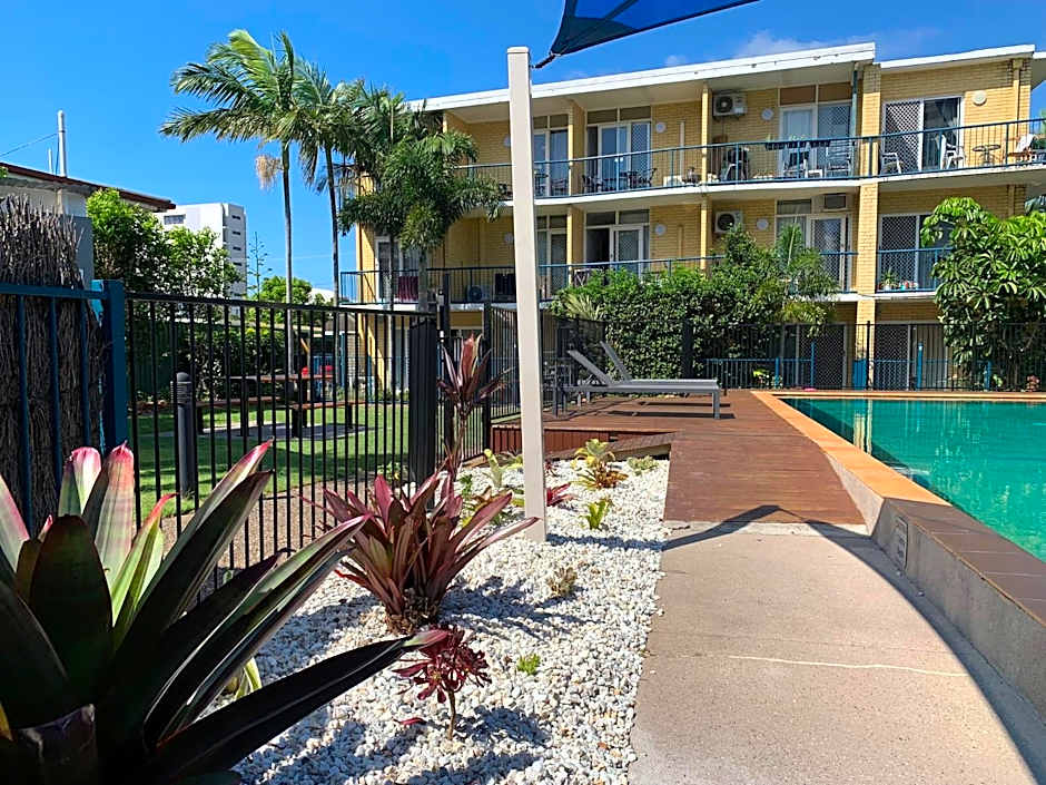 Broadwater Keys Holiday Apartments