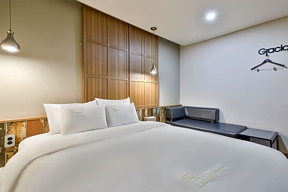 Gracias Hotel Gimhae