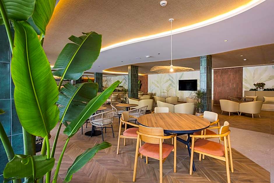Radisson Resort & Residences Tenerife - Adults Only