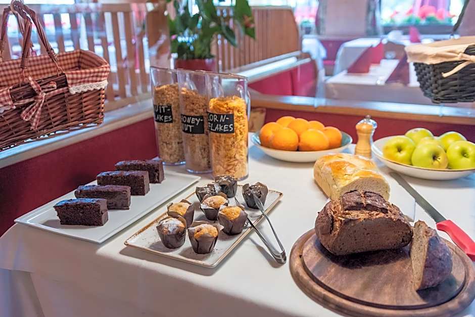 La Tambra - Residence - Central with Restaurant