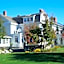 Shelter Harbor Inn