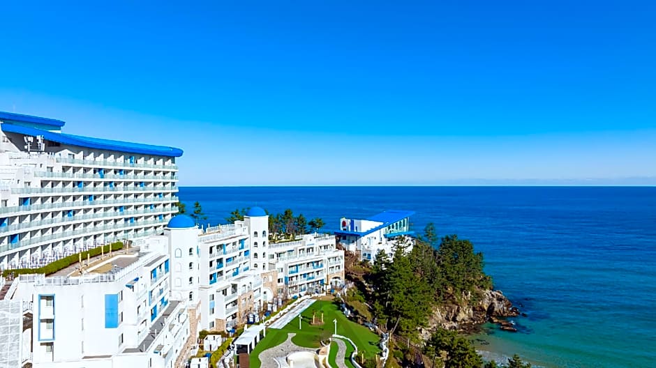 SOL BEACH SAMCHEOK (SOL BEACH HOEL & RESORT SAMCHEOK)