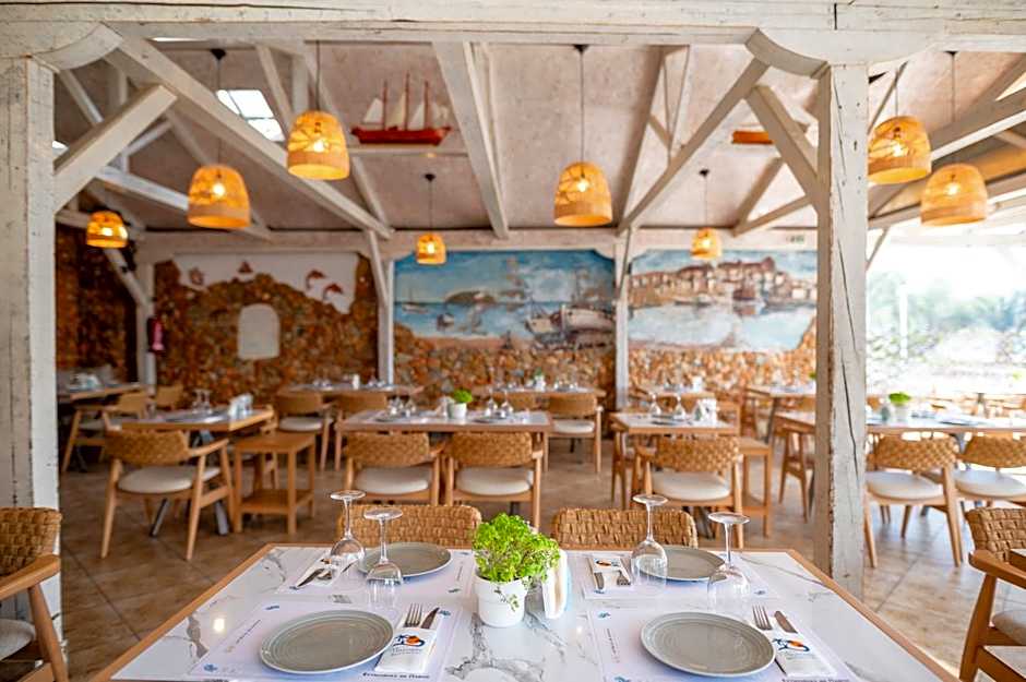 Vournelis Beach Hotel and Spa