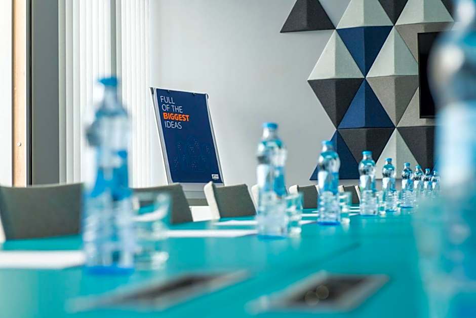 Holiday Inn Express Warsaw - Mokotow By IHG