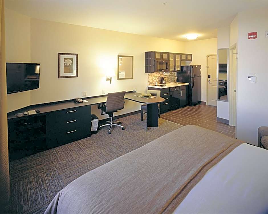 Candlewood Suites Fort Collins By IHG