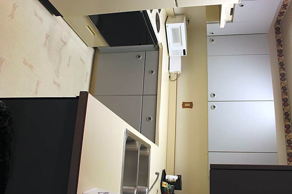 Days Inn by Wyndham Watertown