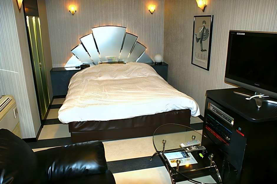 Hotel Sting