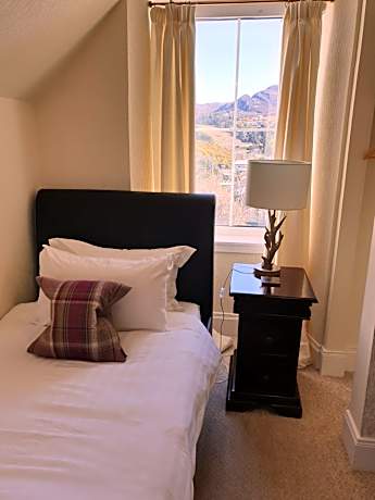 Standard Single Room with Shower