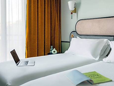 Standard room with one double bed