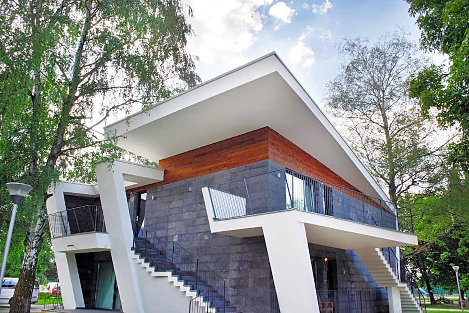 Villas and apartments Oaza