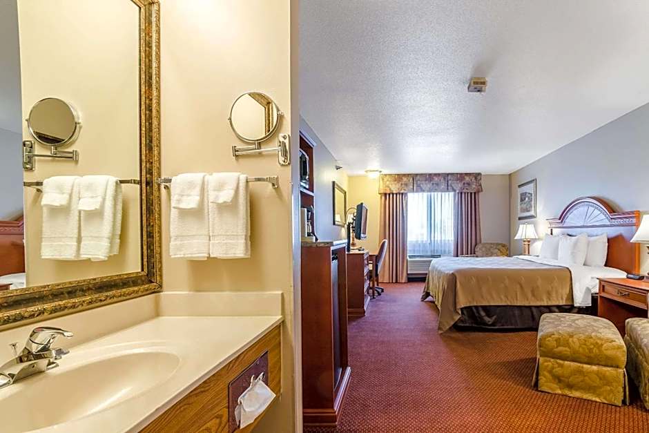 Quality Inn Alliance