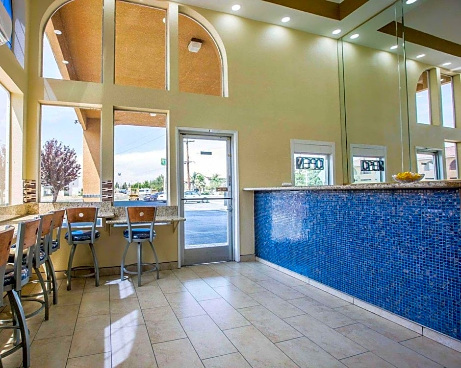 Rodeway Inn Delano