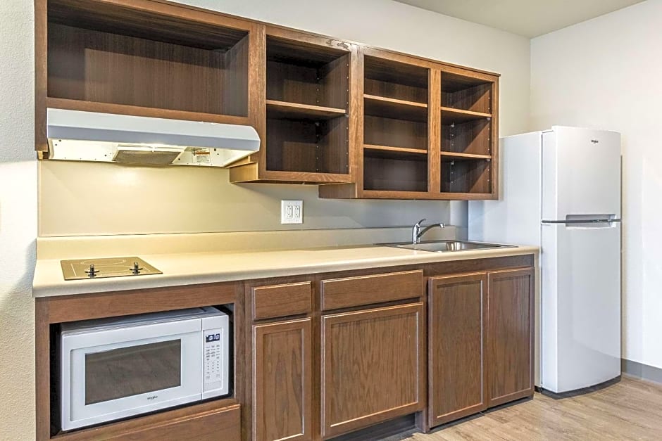 WoodSpring Suites Indianapolis Castleton