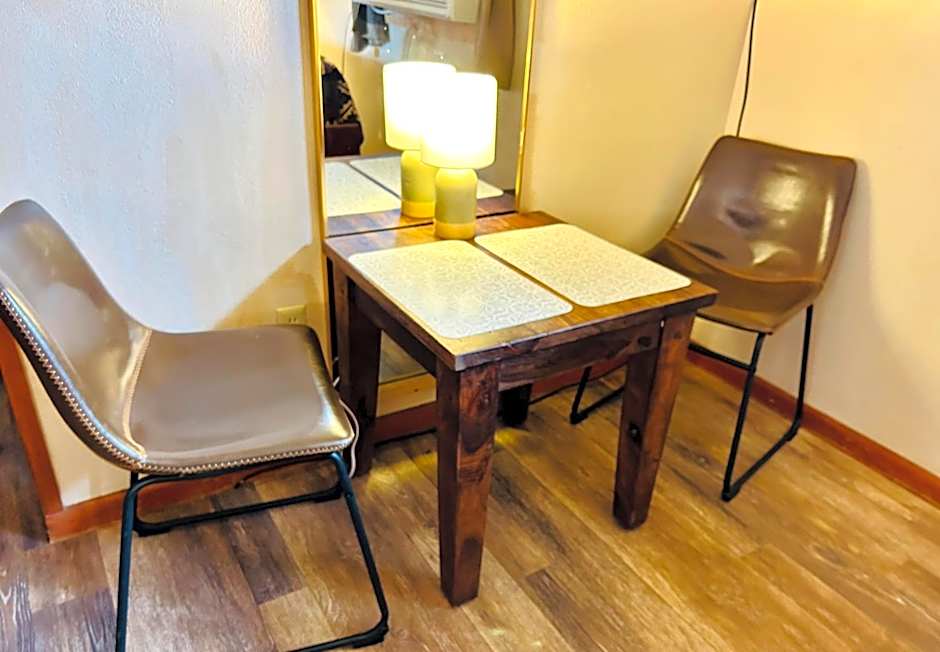 The Lodge at Ute Lake aka Yucca Motel and Cabins, Logan, NM