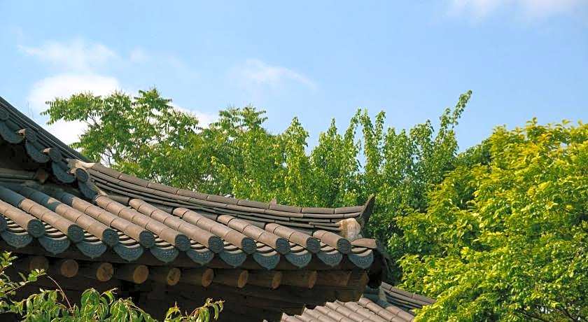 Jeonju Yeonghwa Hotel