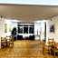 Sea Side Hotel