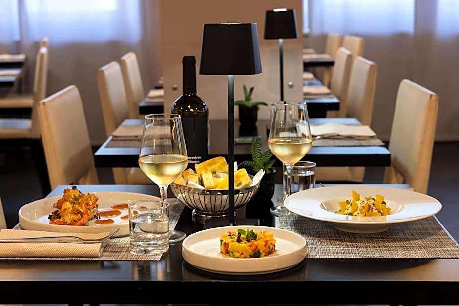 Holiday Inn Genoa City By IHG