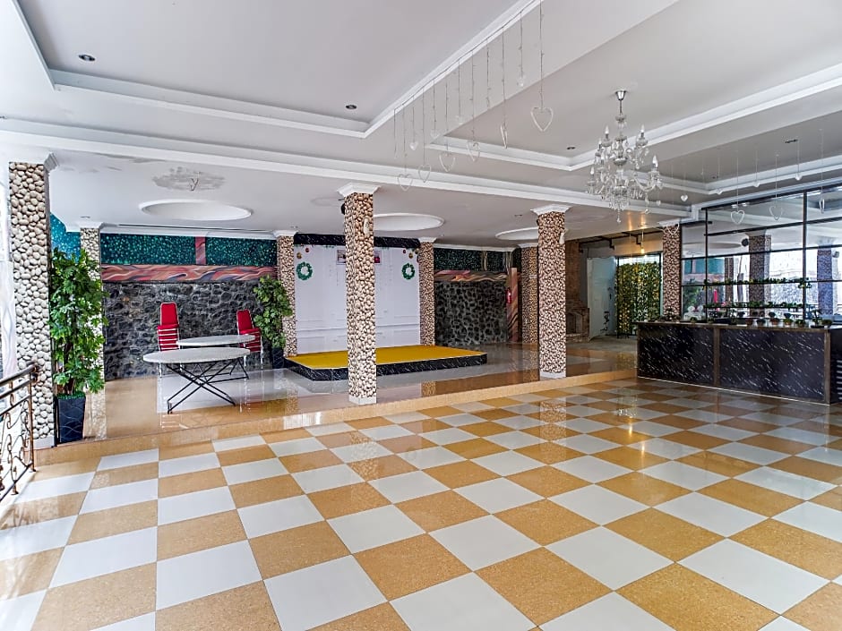 Capital O 540 Esther Hotel