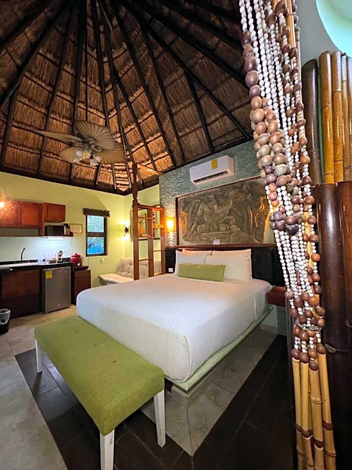 Cocos Cabañas Playa del Carmen Adults Only