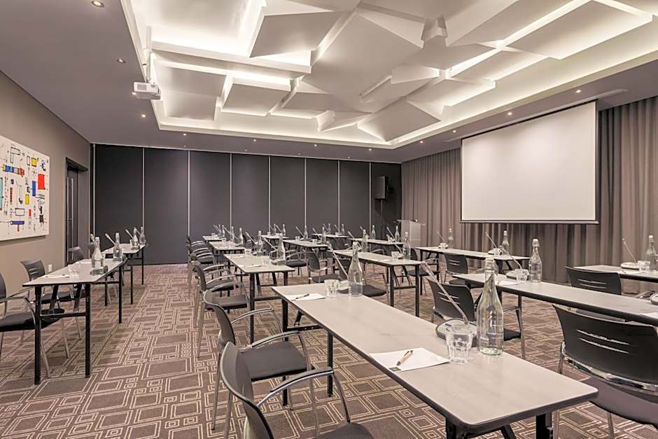 Protea Hotel Fire & Ice! Pretoria Menlyn