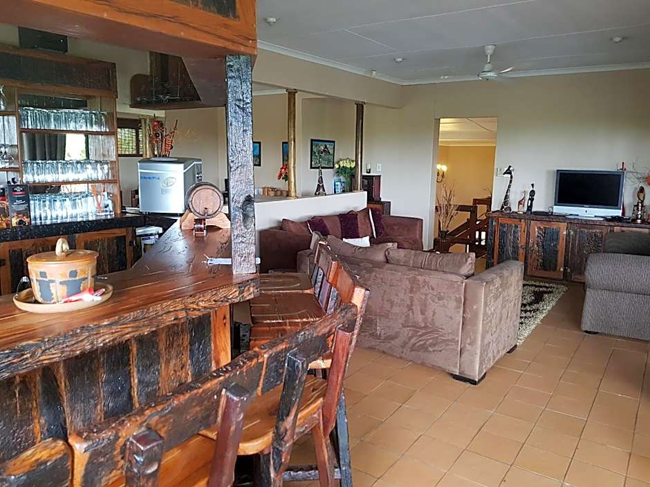 Ndiza Lodge and Cabanas