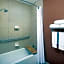 Holiday Inn Express & Suites Chambersburg