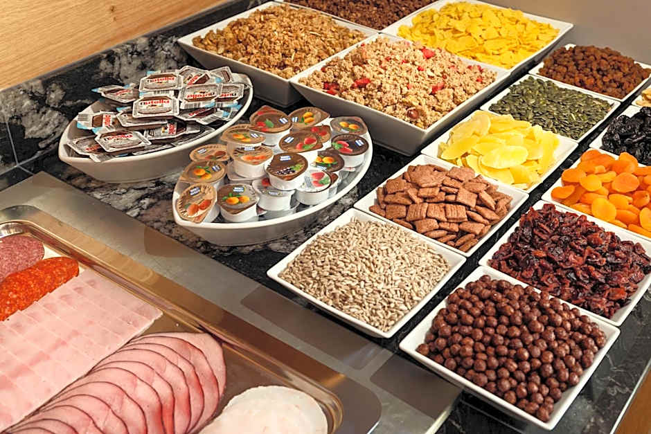 MOODs Charles Bridge