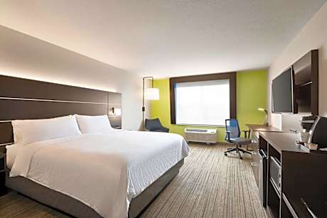 King Room - Mobility Access/Hearing Accessible