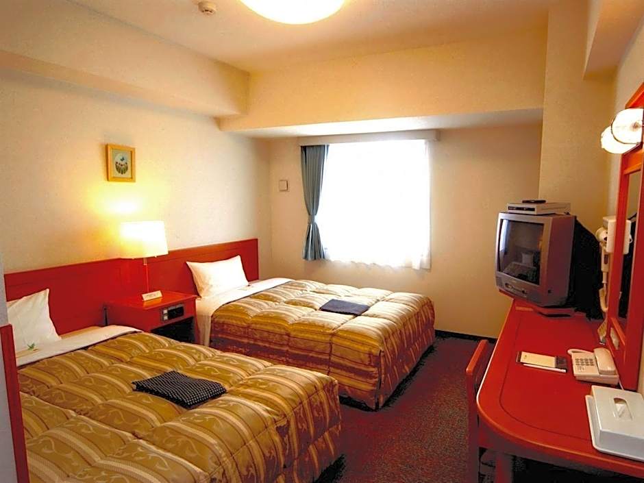 Hotel Route Inn Niigata Kenchominami