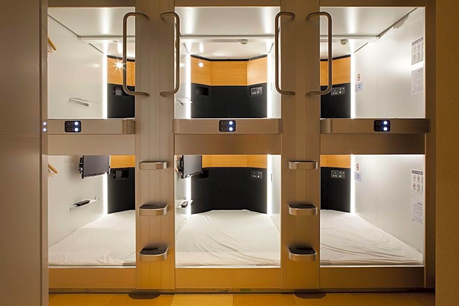 Kanazawa Capsule Hotel Musashimachi