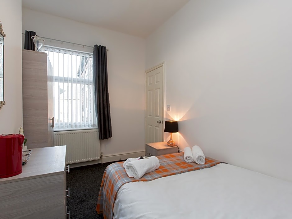 Townhouse @ Newlands Street Stoke