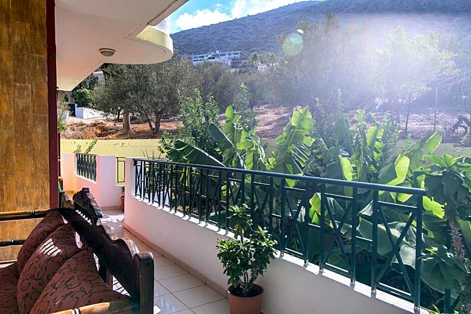 Ariadni Palace Apartments