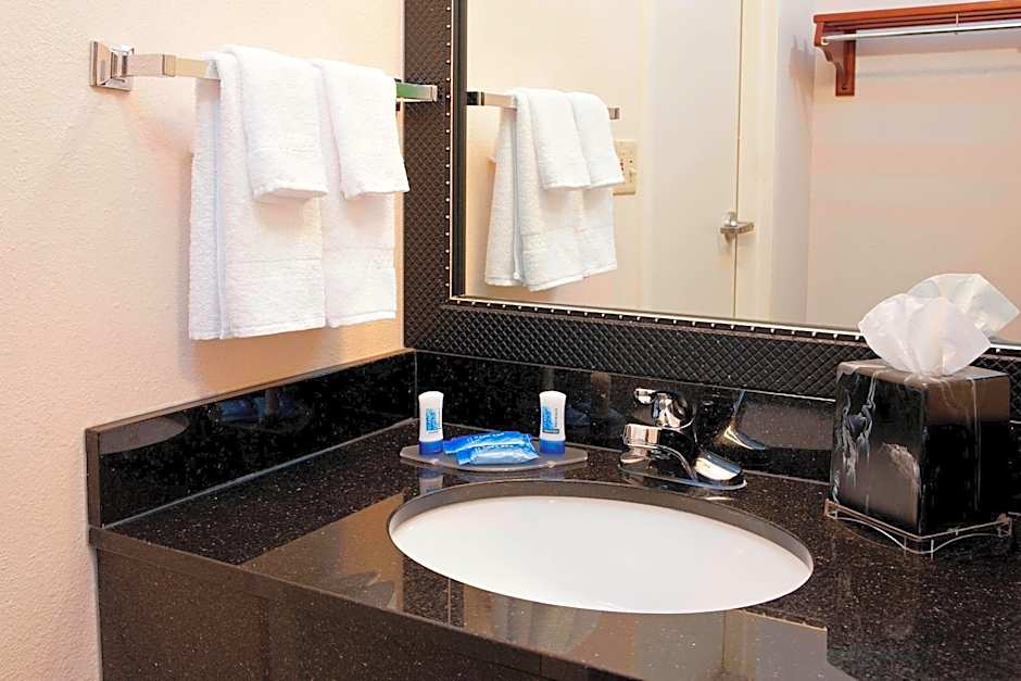 Fairfield Inn & Suites by Marriott Bloomington