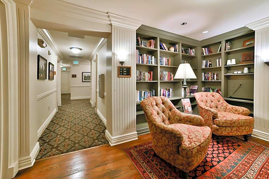 River Inn Of Harbor Town