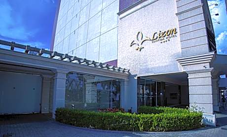 Lizon Curitiba Hotel