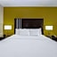 La Quinta Inn & Suites by Wyndham Artesia