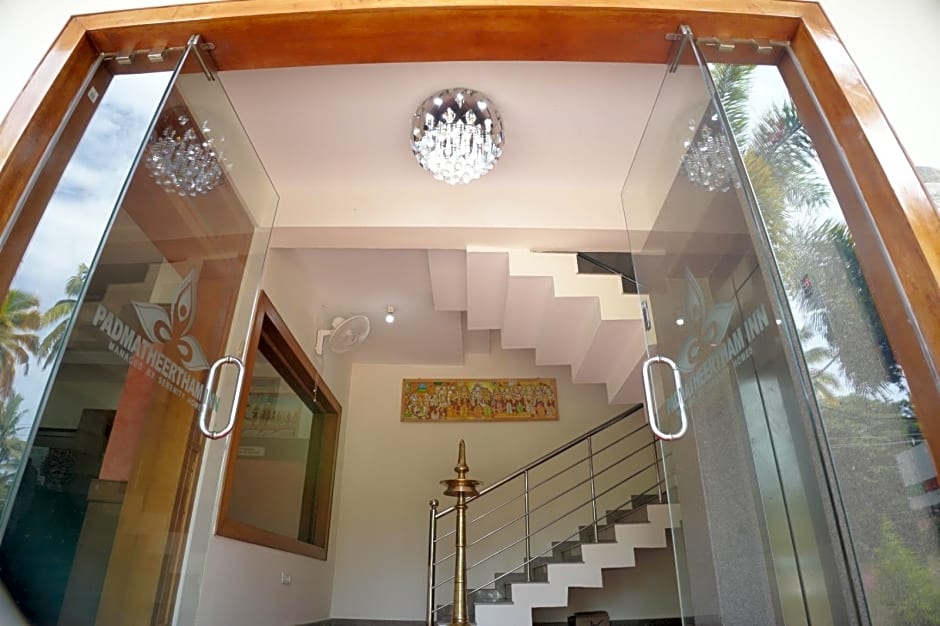 Padmatheertham Inn Varkala