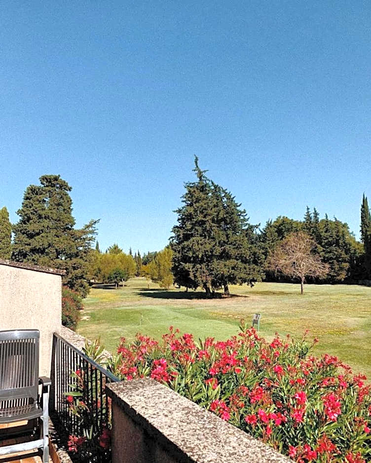 GOLF CLUB D'UZES