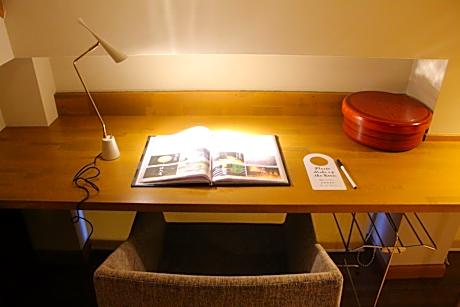 Standard Room with Shared Bathroom - Pet Friendly