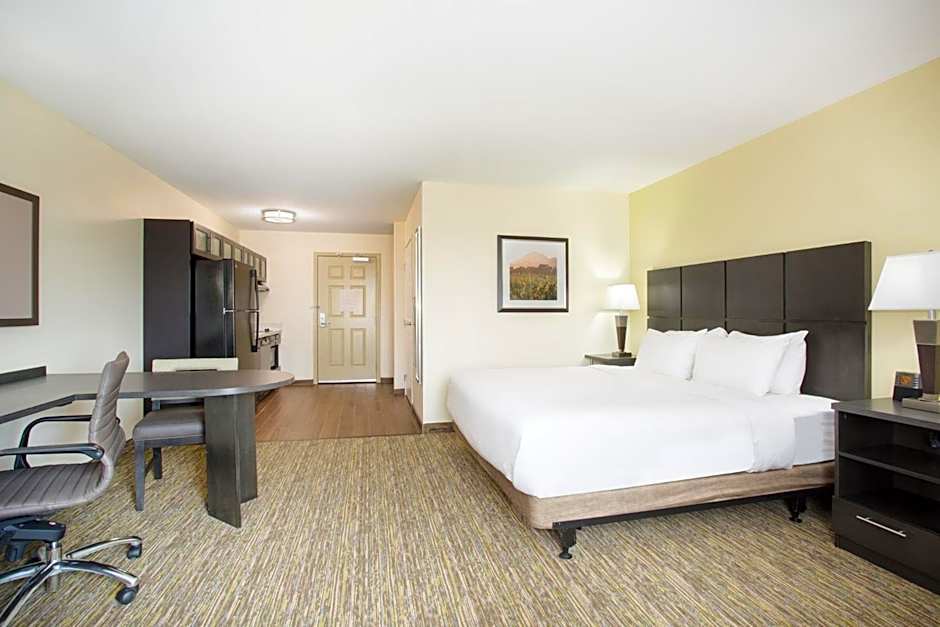 Candlewood Suites Longmont - Boulder Area By IHG
