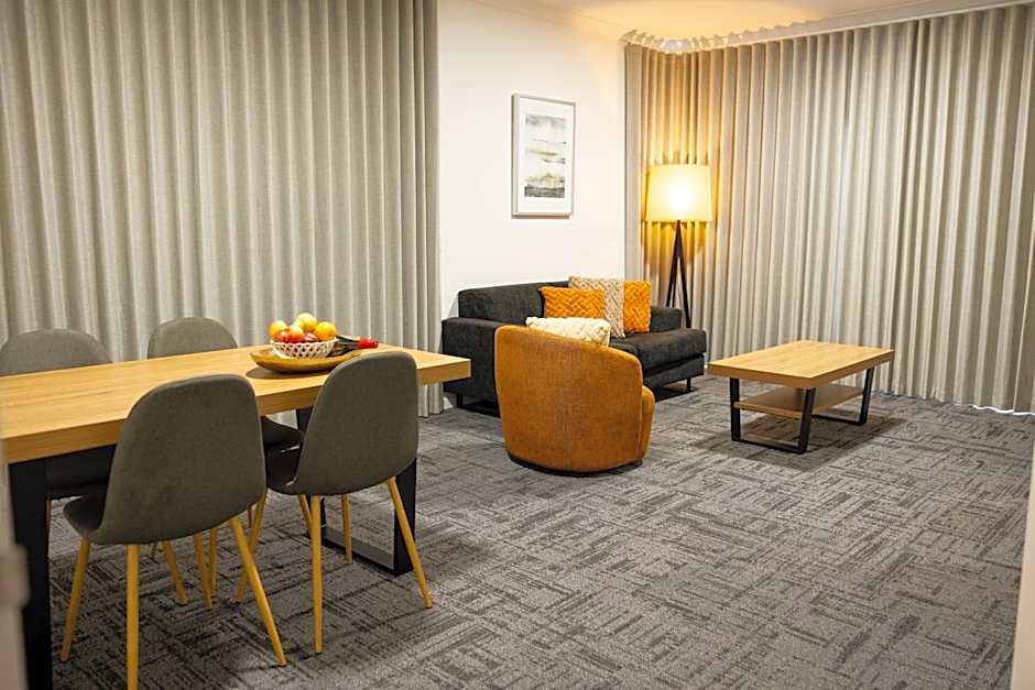 Baileys Serviced Apartments