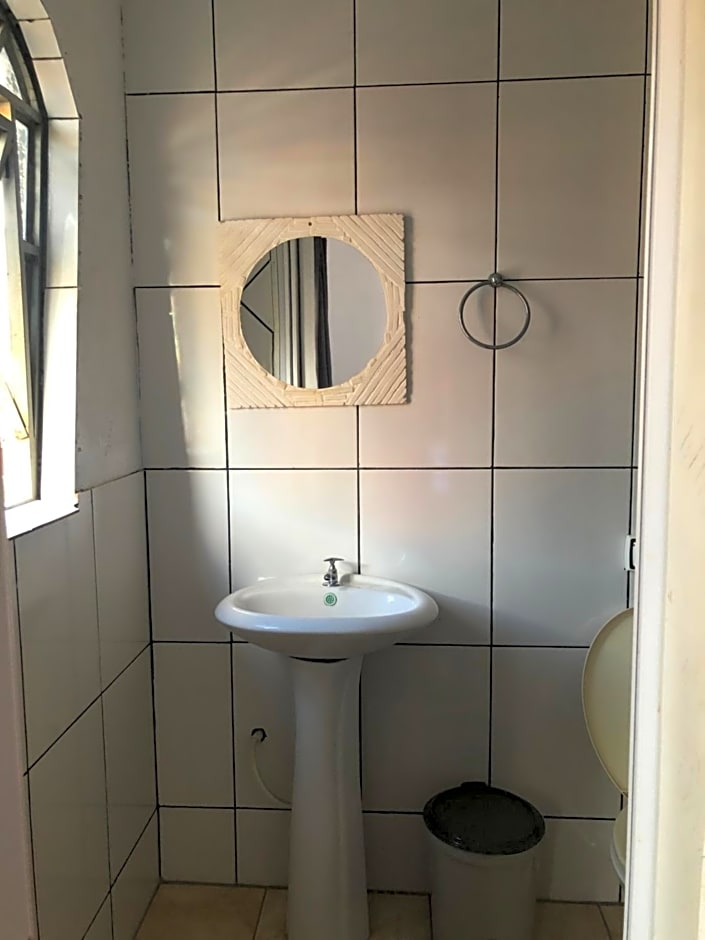 Pousada King Stones - São Thomé das Letras - ÁREA CENTRAL