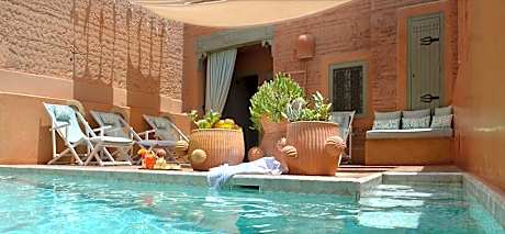 Riad Dar Housnia
