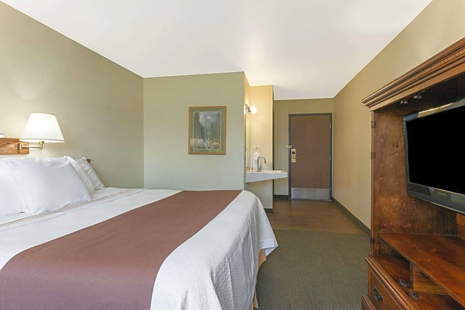 Days Inn by Wyndham Missoula Airport