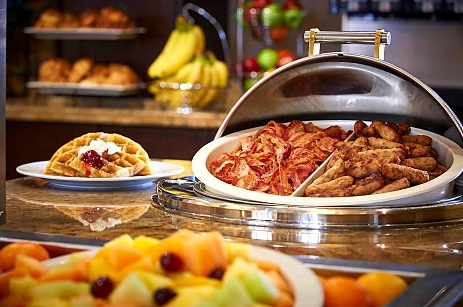 Staybridge Suites Hamilton - Downtown By IHG